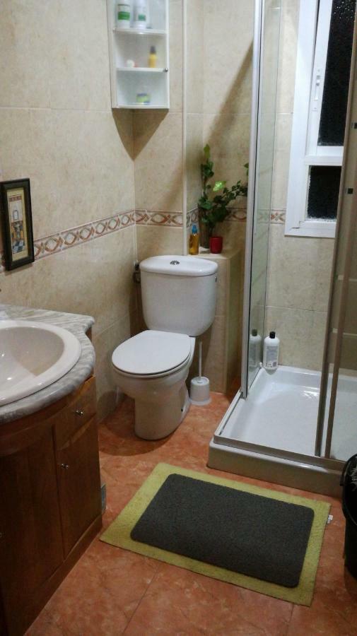 Comoda Habitacion San Vicente Raspeig Dış mekan fotoğraf