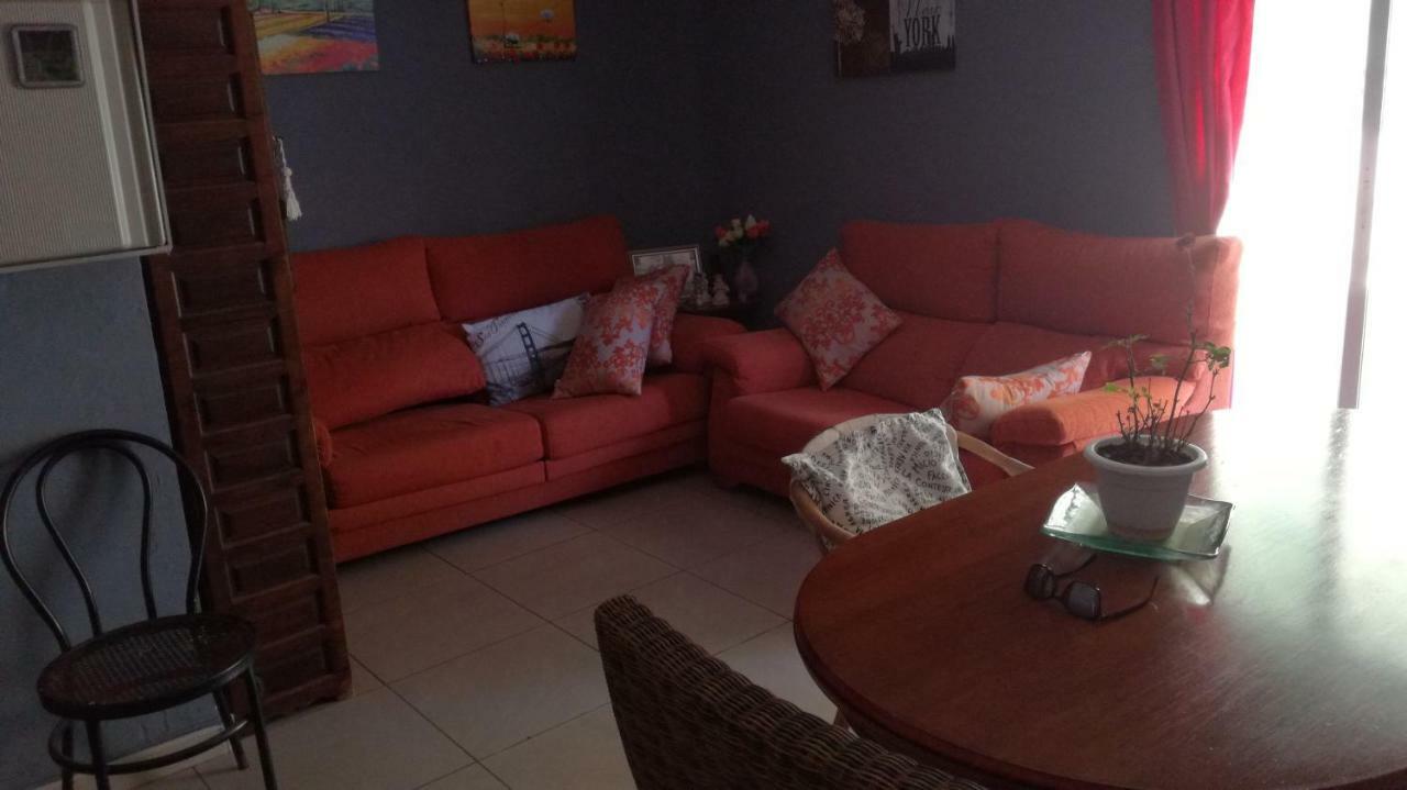 Comoda Habitacion San Vicente Raspeig Dış mekan fotoğraf