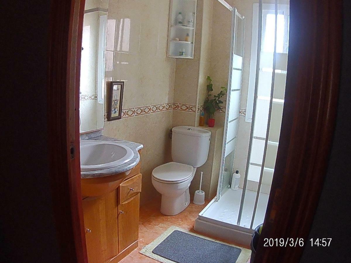 Comoda Habitacion San Vicente Raspeig Dış mekan fotoğraf